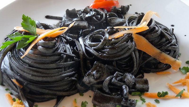Demar Store - Le ricette - Linguine al nero di seppia
